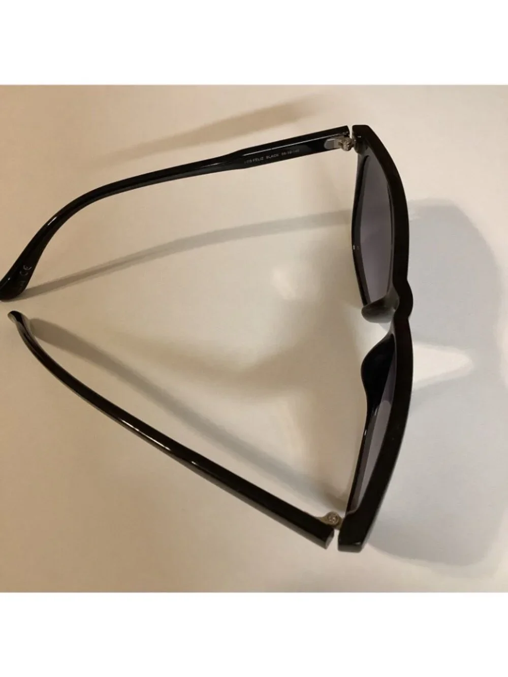 Lucky Brand Los Feliz Black Sunglasses Gradient Smoke Lens 58-16-140 Cat 3, Used